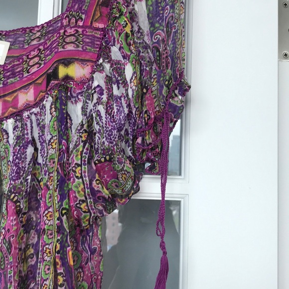 ECI multi colored pattern sheer peasant top - Picture 3 of 4